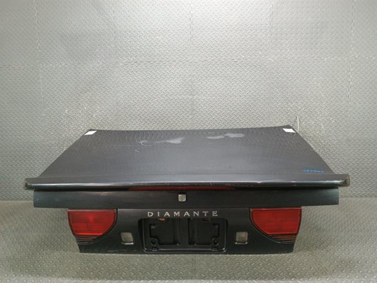 Крышка багажника Мицубиси Диамант в Нефтекамске 454965
