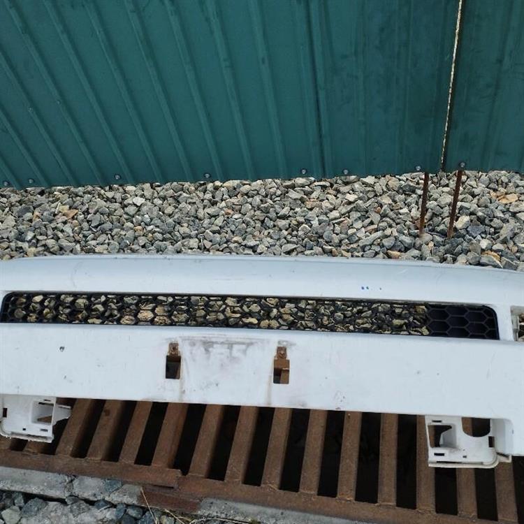 Решетка радиатора Тойота ББ в Нефтекамске 87564